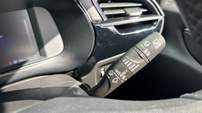 Vauxhall Corsa 100kW Design 50kWh 5dr Auto Electric Hatchback